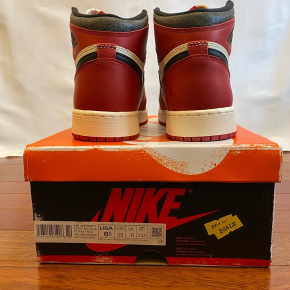 2022 Lost and Found Nike Air Jordan 1 Retro - Picture 6 of 7